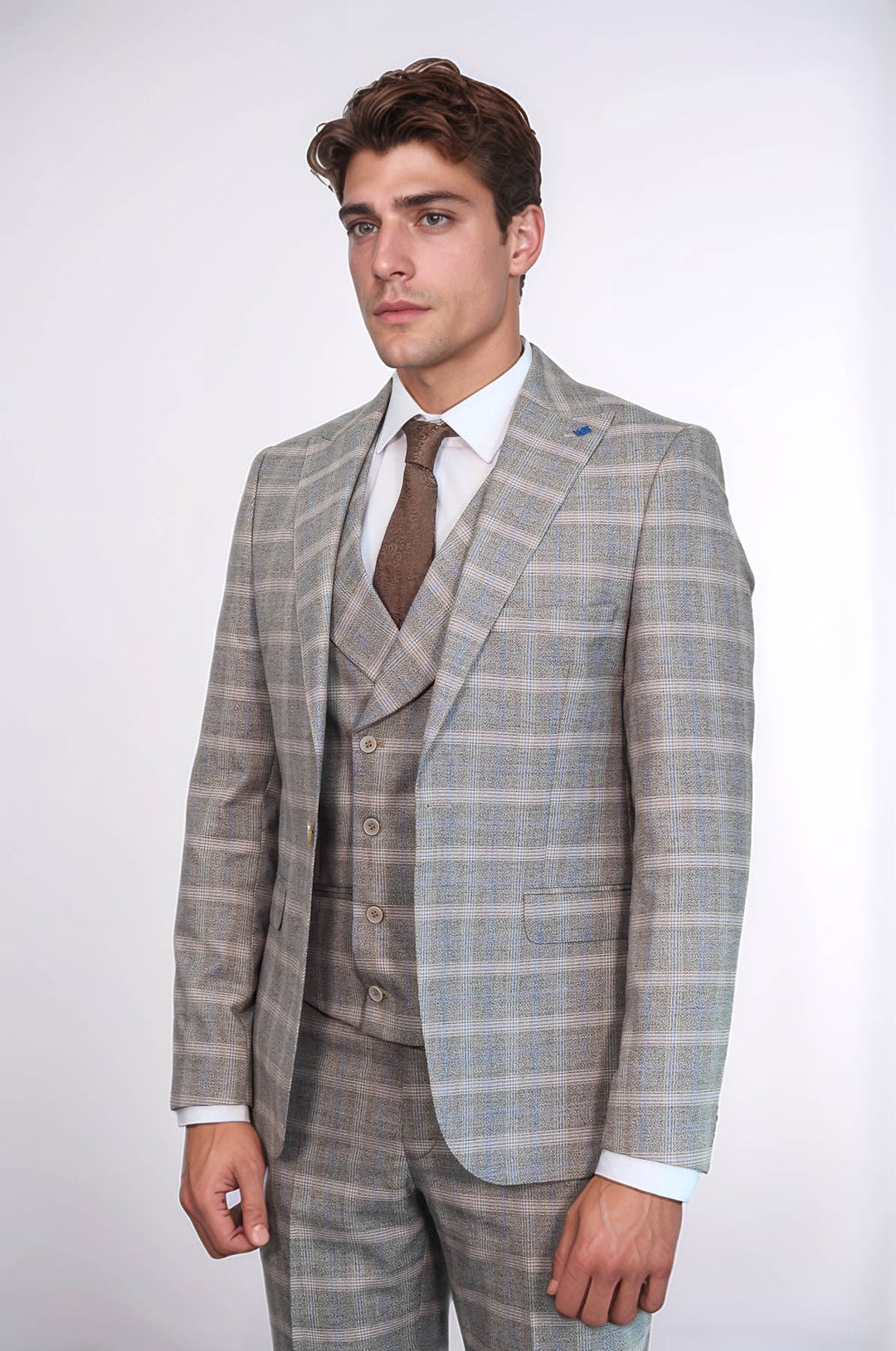 Single Button Peak Lapel 3-Piece Suit in Beige- Wessi