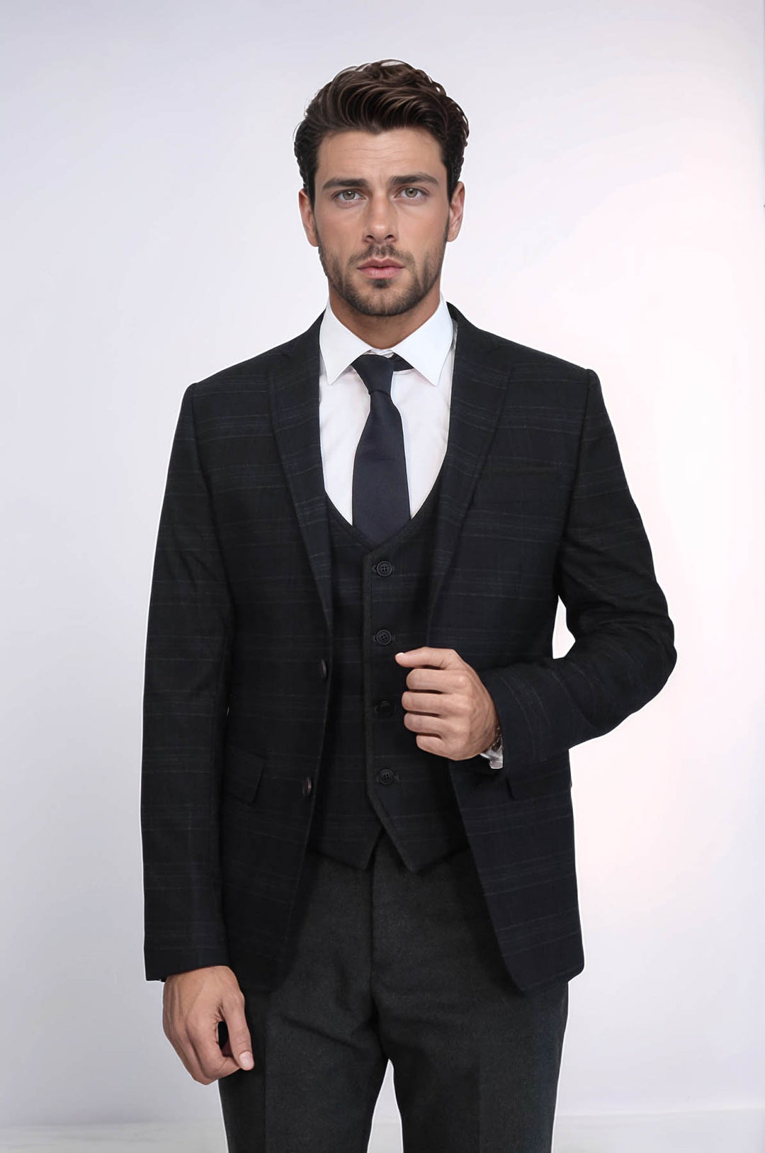Traje negro de tres piezas a cuadros | Wessi