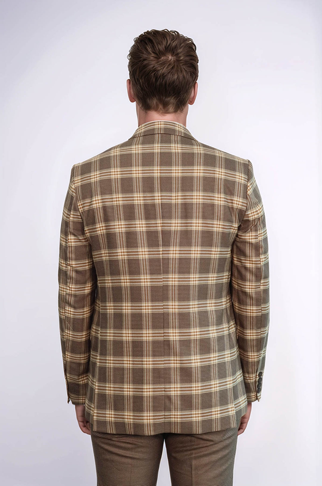 Traje de hombre en marrón claro con estampado de cuadros y corte entallado - Wessi