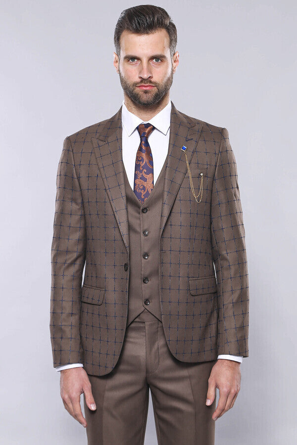 Brown Checked Suit - Wessi