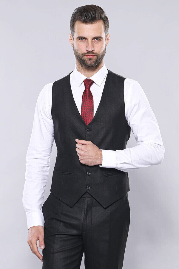 Checked Vested Black Suit | Wessi