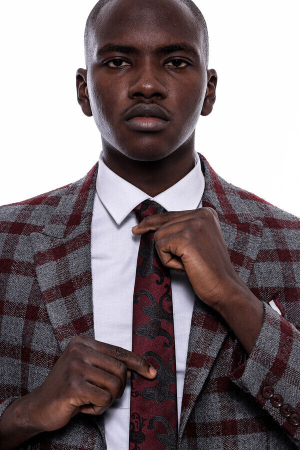 Checked Peak Lapel Slim-Fit Burgundy Men Blazer - Wessi