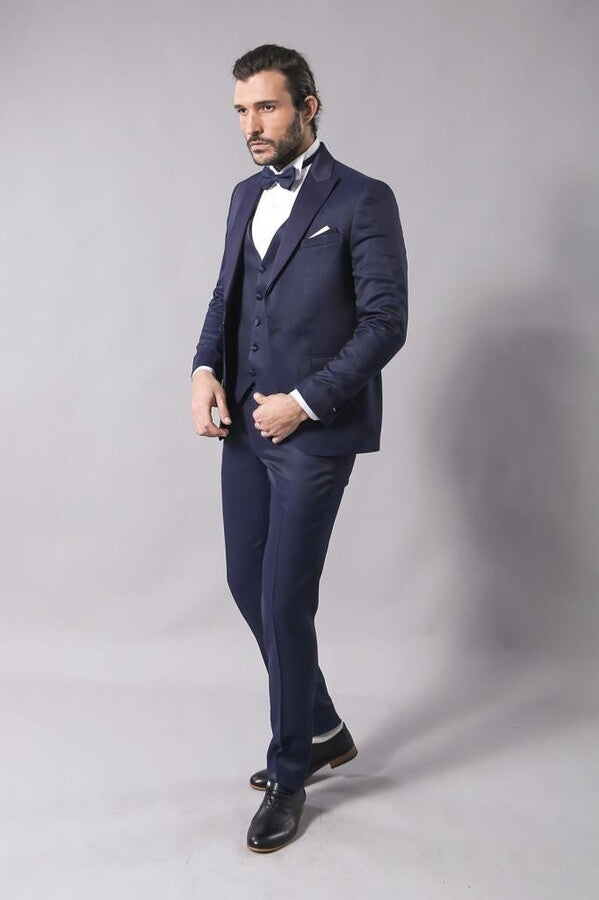 Navy Blue Modeled Tuxedo | Wessi