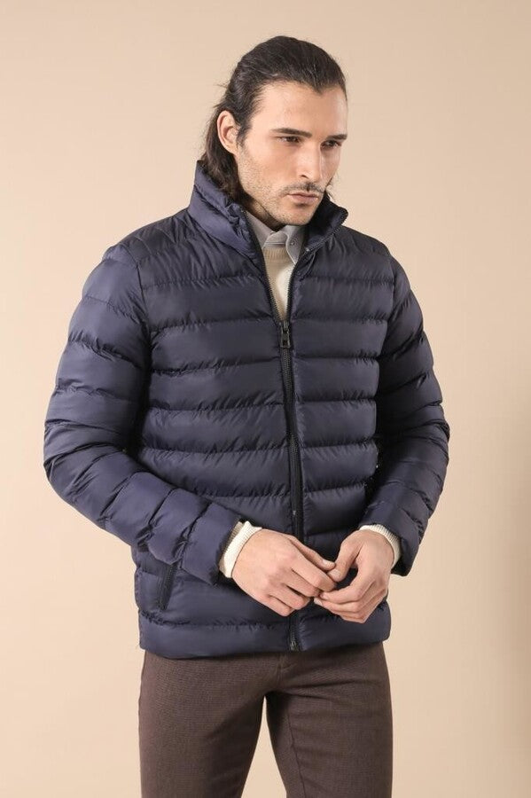 Chaqueta de plumas corta azul marino para hombre | Wessi