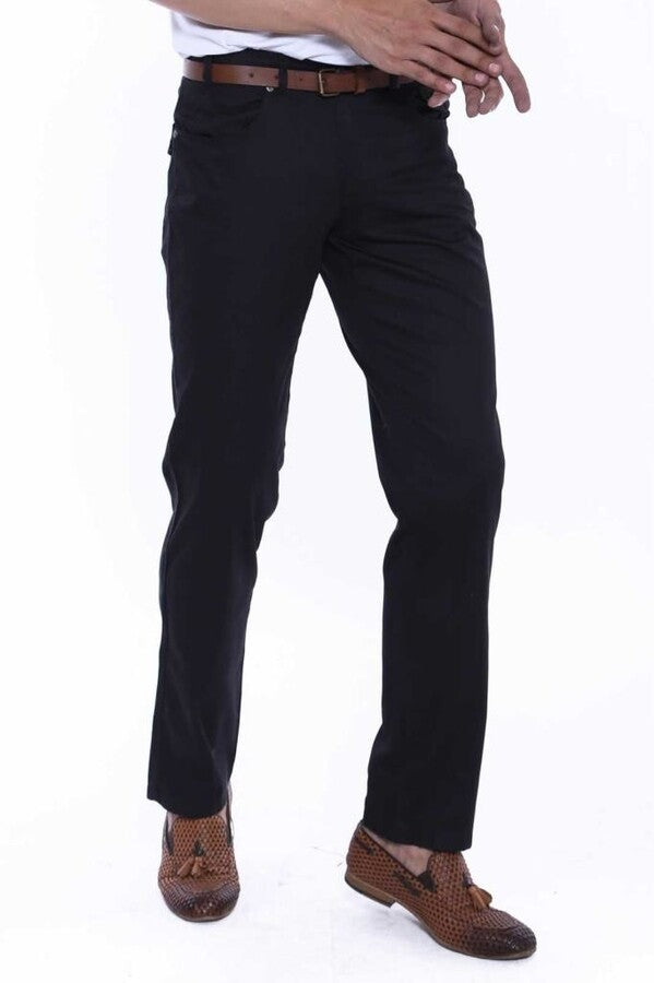 Pantalones de gamuza negros con bolsillos cubiertos y lisos para hombre - Wessi