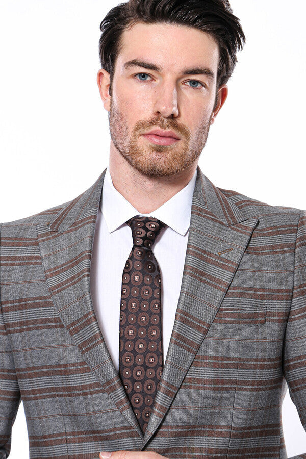 Checked Slim-Fit Brown Men Blazer - Wessi