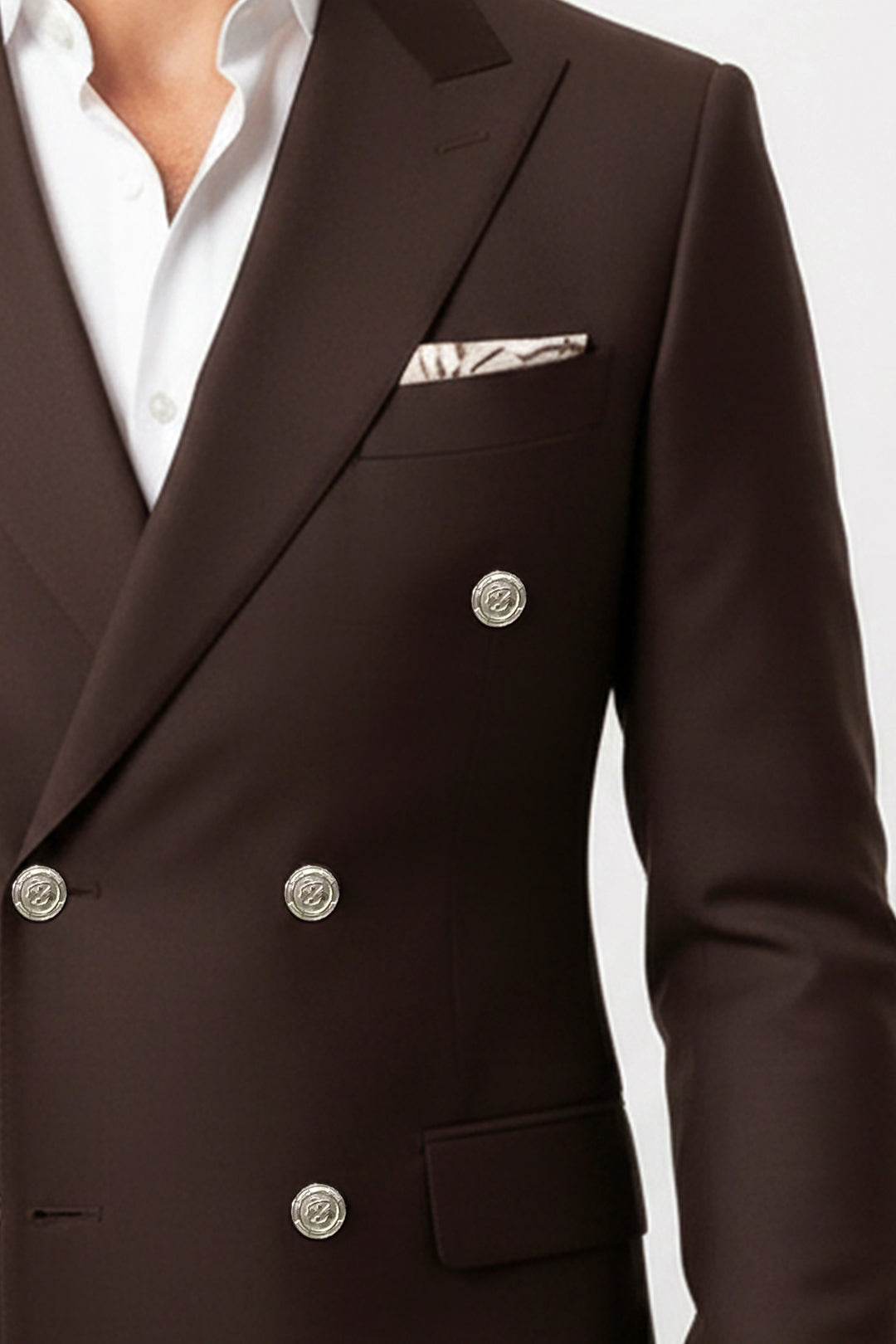 Modern Fit Double-Breasted Brown Men’s Suit with Silver-Tone Metal Buttons – Wessi