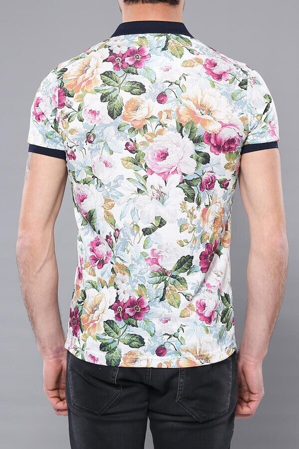 Camiseta verde con cuello alto y estampado floral - Wessi